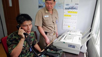 Triều Tiên cắt đứt các kênh liên lạc với Hàn Quốc, coi Seoul là 'kẻ thù'