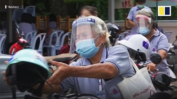 Chuyện về những người hùng tóc trắng của Thái Lan trong đại dịch Covid-19