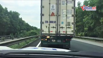 Không nhường đường cho xe ưu tiên, tài xế bị phạt 2,5 triệu đồng