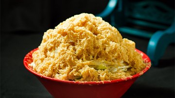 Thử món mỳ ramen đá bào 'đánh bay' ngày hè oi bức