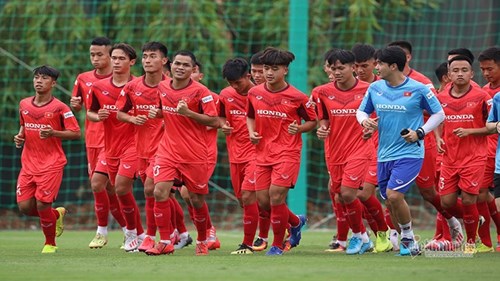 Thầy Park và U22 Việt Nam được xét nghiệm Covid-19 trong ngày hội quân