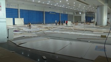 Xem Trung Quốc dỡ bỏ các bệnh viện dã chiến tại Vũ Hán