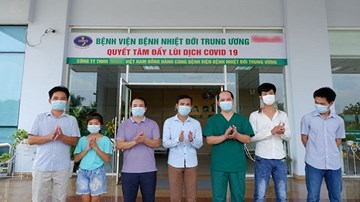 Hà Nội: Bé gái 10 tuổi và 5 người khác khỏi Covid-19