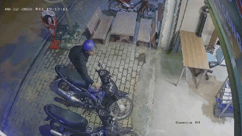 Hai lần trộm xe ‘viếng thăm’ và màn phản ứng siêu nhanh của gia chủ