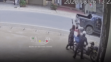 Nam thanh niên bị truy đuổi, hành hung dã man trên quốc lộ