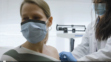 Covid-19: Mỹ tạm dừng thử nghiệm vắc-xin, LHQ ra cảnh báo mới