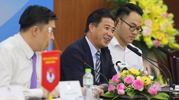 Tân Giám đốc kỹ thuật VFF muốn bóng đá Việt Nam đánh bại Nhật Bản