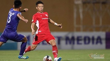 Thắng khó tin trước Bình Dương, HLV Viettel 'gọi tên' cầu thủ hay nhất trận