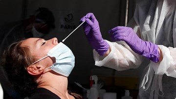 Covid-19: Mỹ xét nghiệm hơn 1 triệu người/ngày, Hàn Quốc kéo dài giãn cách