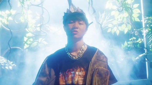 Chủ nhân hit 'Simple love' ra MV mới, hơn 100 rapper đến chung vui