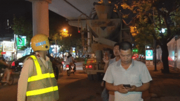 Tài xế vi phạm 'rủ bạn' ra quay phim, chụp ảnh ngăn CSGT xử lý