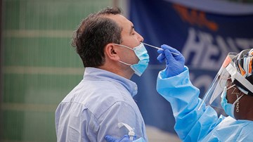 Covid-19: Argentina lại chạm đỉnh, thủ đô Madrid phản đối lệnh phong tỏa