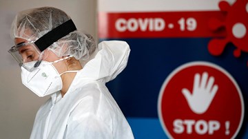 Thế giới 7 ngày: Châu Âu vật lộn vì dịch, hàng loạt quan chức Mỹ nhiễm bệnh