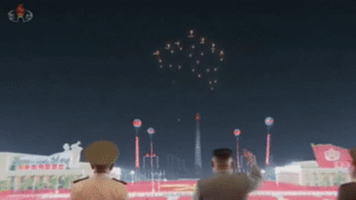 Triều Tiên khoe tên lửa xuyên lục địa mới trong lễ duyệt binh hùng hậu