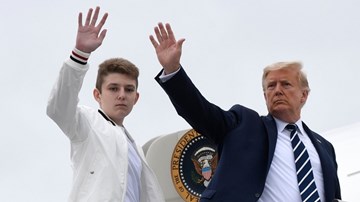 Covid-19: Thái tử Nhà Trắng Barron Trump nhiễm bệnh