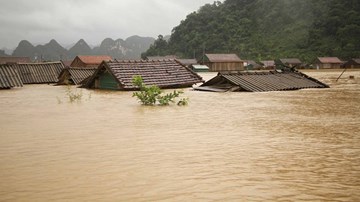 Miền Trung cần lắm những sẻ chia