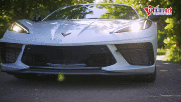 Mẫu siêu xe Chevrolet Corvette C8 đầu tiên tại Việt Nam có gì đặc biệt?
