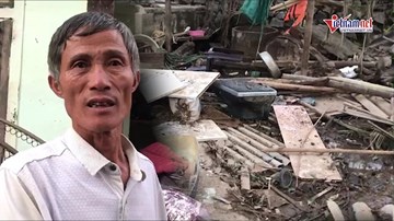 Quê nghèo xác xơ sau lũ dữ: 'Mất hết rồi, giờ chỉ mong có cơm ăn'