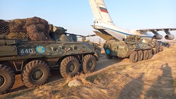 20 máy bay quân sự Nga đưa 400 binh sĩ và thiết bị quân sự tới Armenia