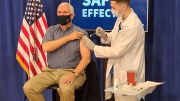 Covid-19: Phó TT Mỹ tiêm chủng, Mỹ 'bật đèn xanh' cho vắc-xin thứ 2