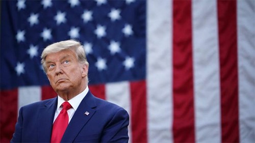 Không nhận thua cuộc, TT Trump bất ngờ ra động thái mới
