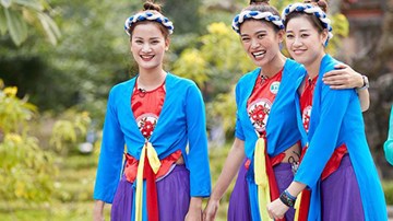 Khánh Vân sai thơ cơ bản làm cả dàn mỹ nhân Việt cười sặc sụa