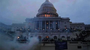 Lãnh đạo TG nói về bạo loạn ở Điện Capitol, Twitter của TT Mỹ bị đóng băng