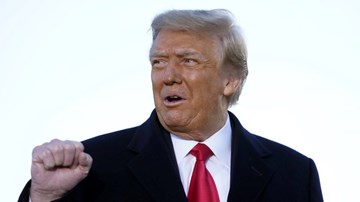 Cựu Tổng thống Mỹ Donald Trump trắng án lần 2