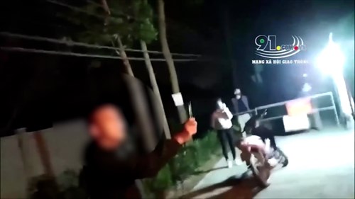 Người đàn ông đòi 'thông chốt' kiểm dịch và cái kết trong đồn công an