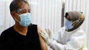 Covid-19: Brazil vượt 10 triệu ca, Jakarta phạt nặng người từ chối vắc-xin