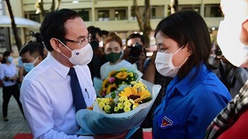 TP.HCM: 2 nữ chiến sĩ cùng hơn 4600 thanh niên sẵn sàng lên đường nhập ngũ