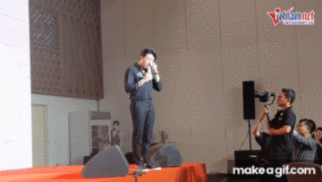 Trấn Thành bật khóc: “Tôi âm thầm chịu đựng tất cả mọi chỉ trích, phê bình