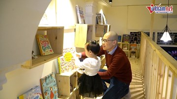 Đi qua hơn 50 nước, người đàn ông đưa tri thức miễn phí về cho trẻ em Việt