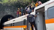 Hiện trường tai nạn đường sắt ở Đài Loan khiến gần 50 người thiệt mạng