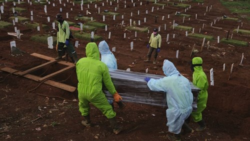 Covid-19: Ấn Độ, Indonesia gặp nguy, Pháp đặt báo động đỏ