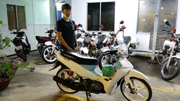Cảnh sát bao vây, giải tán hàng chục 'quái xế' hẹn đua xe qua nhóm Facebook