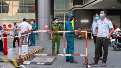 TP.HCM: Phong tỏa cao ốc quận Phú Nhuận vì ca nhiễm Covid-19 mới
