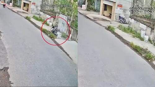 Vừa đi vừa ngoái nhìn, nam thanh niên lao thẳng xe máy vào tường