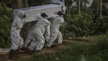 Covid-19: Indonesia, Nga sa lầy, đứng trước vết xe đổ của Ấn Độ