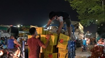 Dừng hoạt động chợ đầu mối nông sản cuối cùng ở TP.HCM