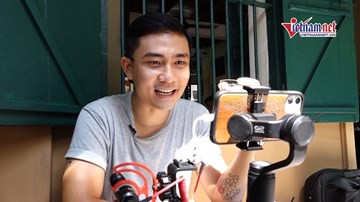 Sáng tạo tour độc, chàng trai đưa khách quốc tế 'đến' Hà Nội giữa đại dịch