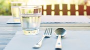 Vì sao người Nhật hiếm khi uống nước trong lúc ăn?