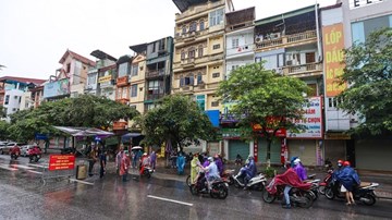 HN dừng kiểm tra 'lịch làm việc', các chốt kiểm soát thông thoáng trở lại