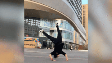 Chàng trai có kỹ năng nhảy tricking điêu luyện gây sốt mạng xã hội