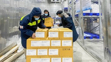 Bàn giao hơn 1,1 triệu liều vắc xin AstraZeneca cho Viện Pasteur TP.HCM