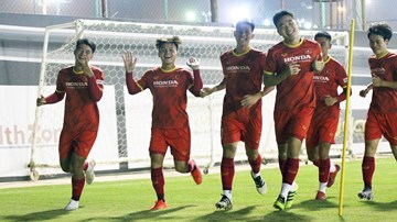 Vừa đến Saudi Arabia tuyển Việt Nam đã 'nếm mùi' thử thách