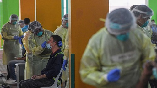 Covid-19: Singapore tăng cao số ca nhiễm, COVAX không đạt mục tiêu ban đầu