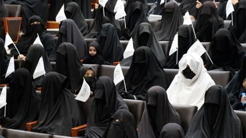 Taliban bất ngờ không giữ lời cam kết về quyền phụ nữ, LHQ lên tiếng