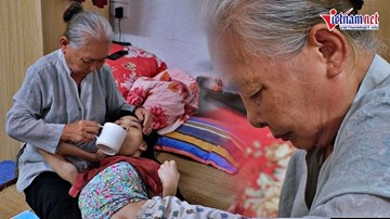 Góc ngõ vắng đàn ông, những người phụ nữ nuôi con cháu lay lắt qua đại dịch