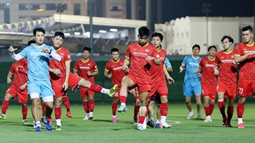 Văn Thanh quay trở lại, tuyển Việt Nam tập cường độ cao để đấu Trung Quốc